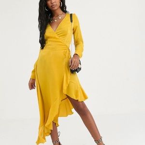 NWT🌻satin wrap dress